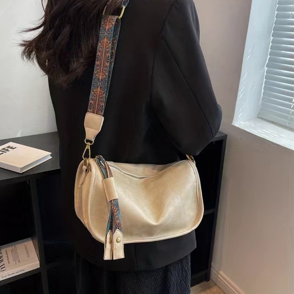 Vintage Crossbody Bag Cream Color - Picture 1 of 9